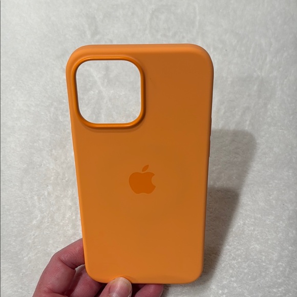iPhone 13 Pro Max 6.7” Apple Orange Silicone Case for iPhone - Picture 6 of 6